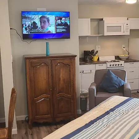 Gatlinburg Chateau Condo 2B